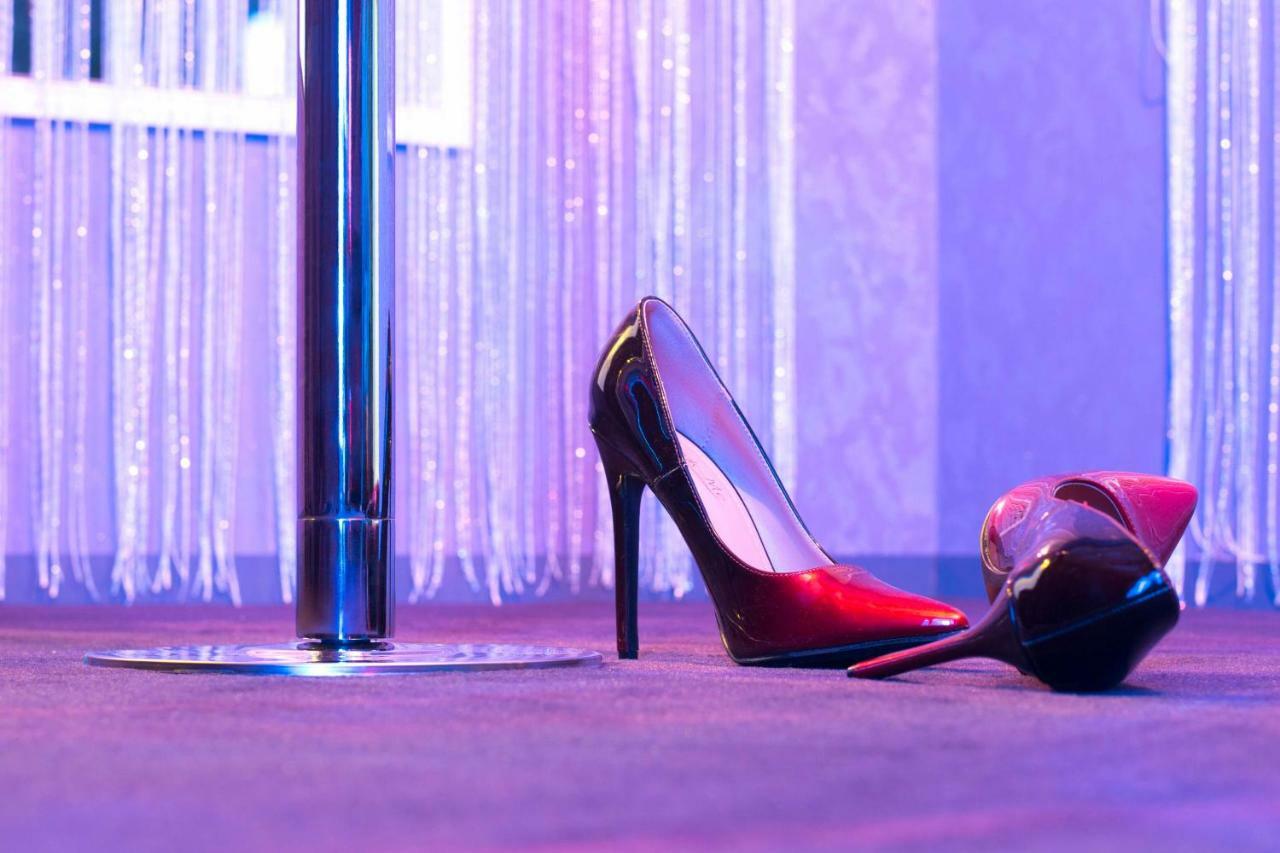 Love Room Proche Rennes Le Cocon Enchanteur Plelan-le-Grand Екстериор снимка
